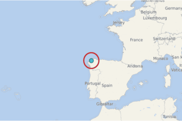 Queen Anne Cruise Current Position